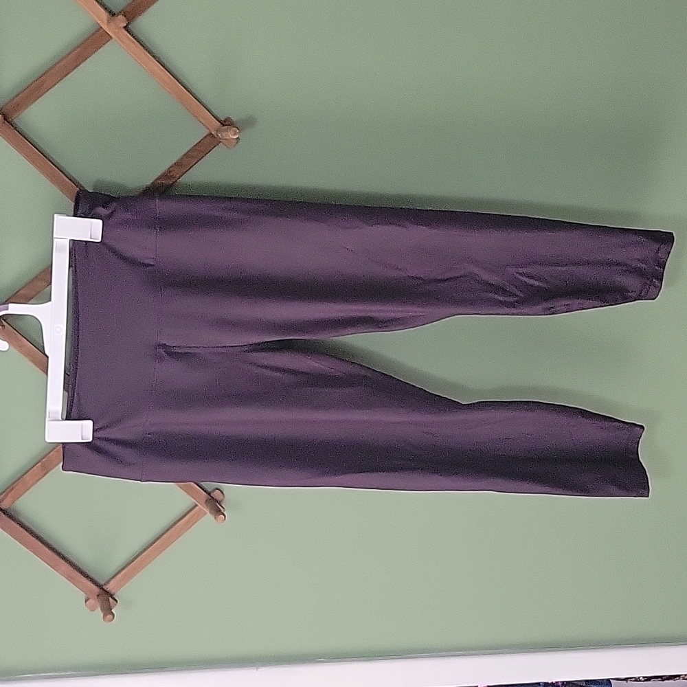 XL 90 Degree Purple shiny leggings